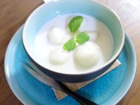 緑豆団子のチェー　生姜ココナッツミルク